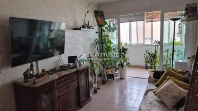 Apartment on Rosalía de Castro Street photo 3