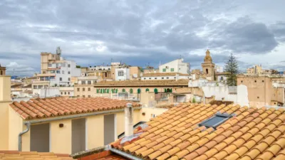 Attic in Carrer de Can Vatlori photo 25