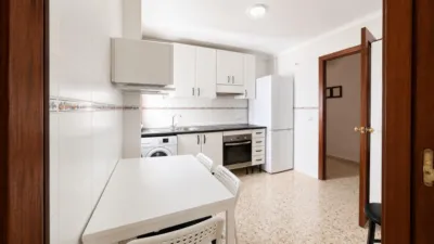 Apartment on Pintor Hernández Homedes Street photo 10