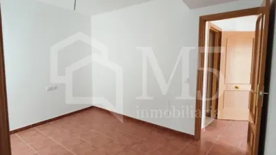Piso en Alcaucín photo 8