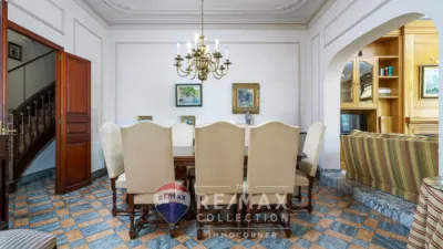Semi-detached house on Carrer de Victorio Luzuriaga photo 17