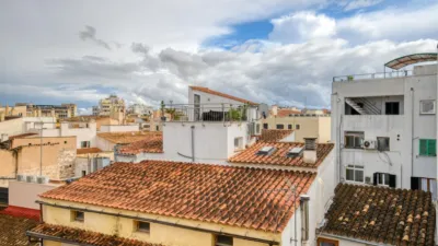 Attic in Carrer de Can Vatlori photo 23