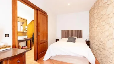 Apartment on Carrer de Pere Quintana photo 9