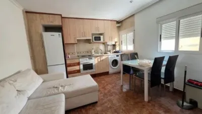 Apartment in Carabanchel photo 2