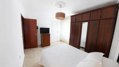 Apartment on Pintor Hernández Homedes Street photo 15