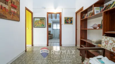 Semi-detached house on Carrer de Victorio Luzuriaga photo 39