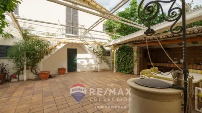 Semi-detached house on Carrer de Victorio Luzuriaga photo 5