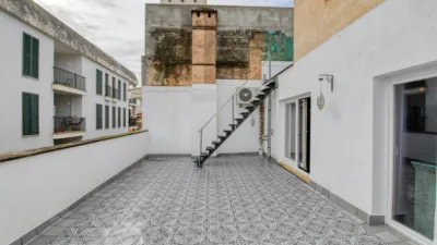 Attic in Carrer de Can Vatlori photo 19