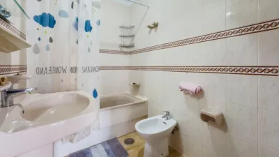 Apartment on Calle de la Paloma, 29 photo 26