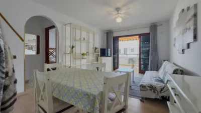 Apartment on Calle de la Paloma, 29 photo 18