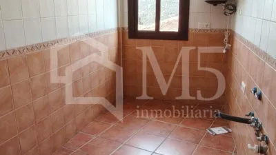 Piso en Alcaucín photo 3
