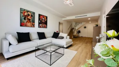 Duplex at Calle Brasil De, No. 1 photo 11