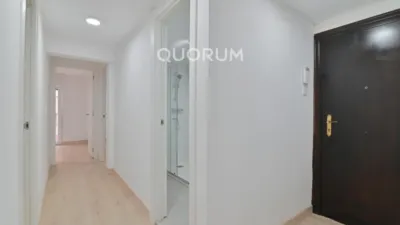 Flat on Santutxu Street photo 13