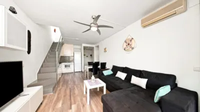 Duplex penthouse on Avinguda del Port del Canigó photo 11
