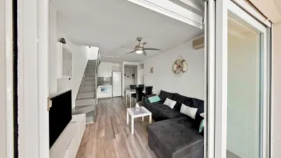 Duplex penthouse on Avinguda del Port del Canigó photo 12