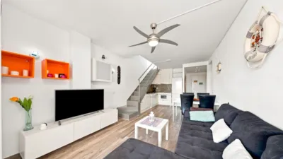 Duplex penthouse on Avinguda del Port del Canigó photo 19