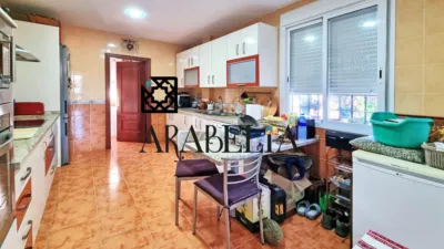 Chalet in La Carlota photo 9