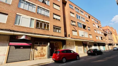 Apartment on Calle de los Zapadores photo 34