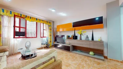 Piso en Schamann - Rehoyas photo 4