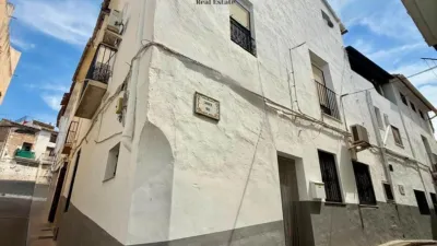 House in Centre photo 25