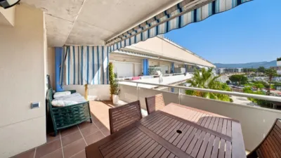 Duplex penthouse on Avinguda del Port del Canigó photo 13