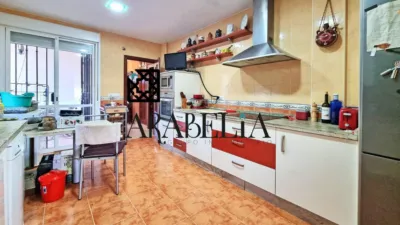 Chalet in La Carlota photo 10