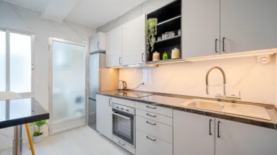 Apartment on Calle de la Concordia photo 7