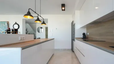House - View 3