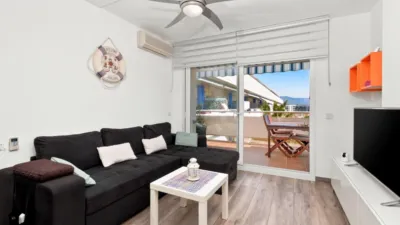 Duplex penthouse on Avinguda del Port del Canigó photo 10