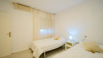 Apartment on Calle de la Concordia photo 19