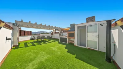 Duplex penthouse on Avinguda del Port del Canigó photo 7