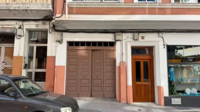 Local comercial en venta en Calle de Alfonso VII - Més