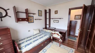 Apartment on Leonardo Rucabado Street photo 16