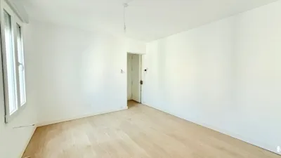 Flat on Calle del Amparo photo 3