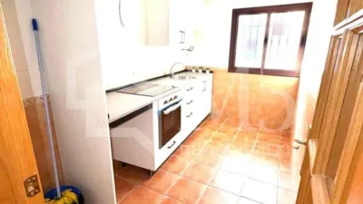 Piso en Alcaucín photo 4
