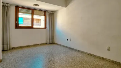 Apartment on Carrer de la Ciutat de Laval photo 23