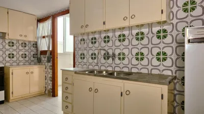 Apartment on Carrer de la Ciutat de Laval photo 31