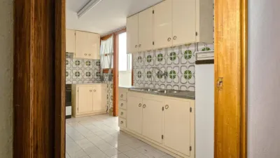 Apartment on Carrer de la Ciutat de Laval photo 28