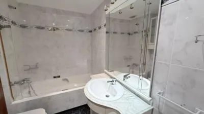 Apartment on Leonardo Rucabado Street photo 18