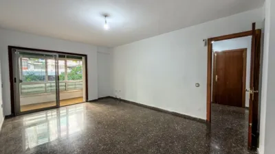 Apartment in Carrer de Higinio Noja 'Professor', 13 photo 3