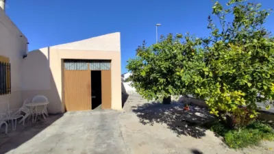 House on Calle Nieto Urrea photo 16