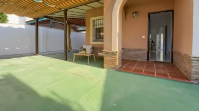 Casa pareada en calle Don Juan de Borbón, 16 photo 4
