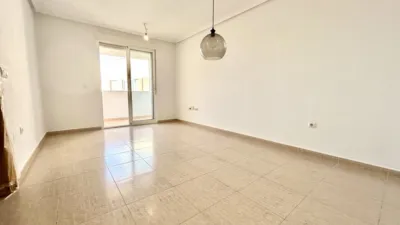 Piso – Torrevieja - Vista 3