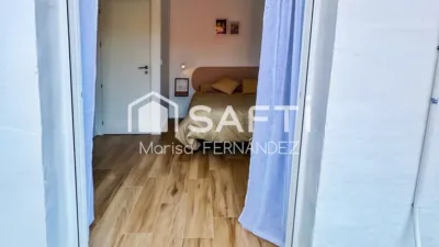 Apartment in Centre photo 14