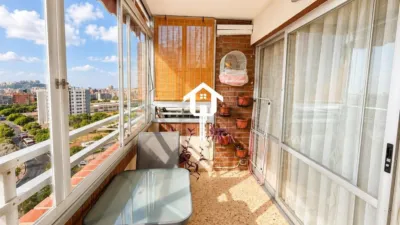 Apartment on Cronista Vte Martinez Mor Street photo 13