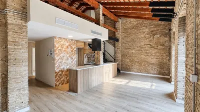 Duplex Penthouse in Castellar-Oliveral photo 2