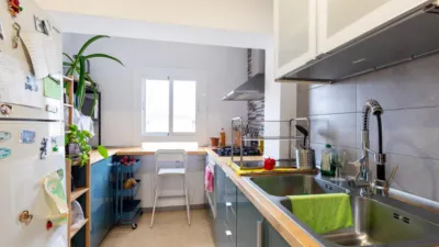 Apartment on Carrer de Gabriel Carbonell photo 3