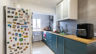 Apartment on Carrer de Gabriel Carbonell photo 2