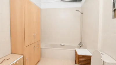 Ground floor flat on Carrer de Mazagán photo 22