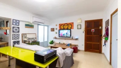 Apartment on Carrer de Gabriel Carbonell photo 6